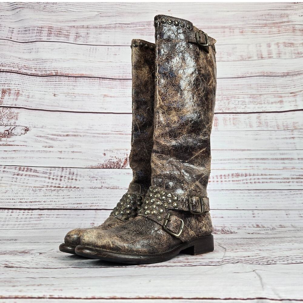 Frye Distressed Leather Heeled Boots - Brown